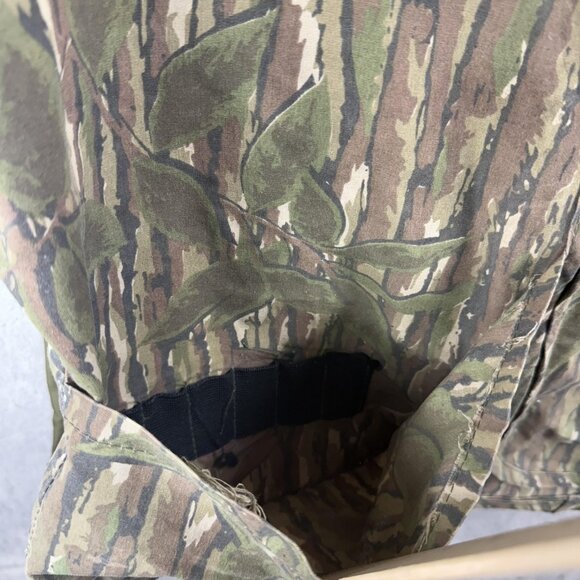 Vintage Realtree Camo Hunting Vest Mens Medium Made USA Utility Game Bag Pockets - Picture 4 of 15